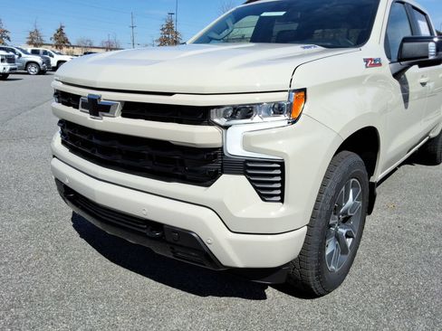 New 2026 Chevrolet Silverado 1500 RST w/ All Star Edition Plus AWD/4WD image 9