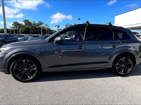Certified 2025 Audi Q7 3.0T Prestige w/ Prestige Package AWD/4WD image 8