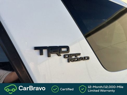 Used 2019 Toyota 4Runner TRD Off-Road Premium image 4