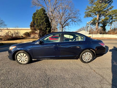 Used 2008 Honda Accord LX image 2