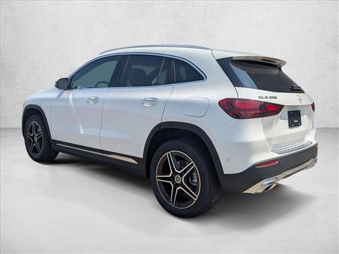 Used 2026 Mercedes-Benz GLA 250 image 8