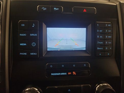 Used 2016 Ford F150 XLT w/ XTR Package image 27