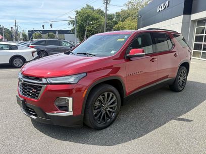 Used 2023 Chevrolet Traverse RS