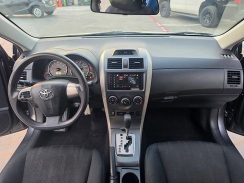 Used 2012 Toyota Corolla S FWD image 29