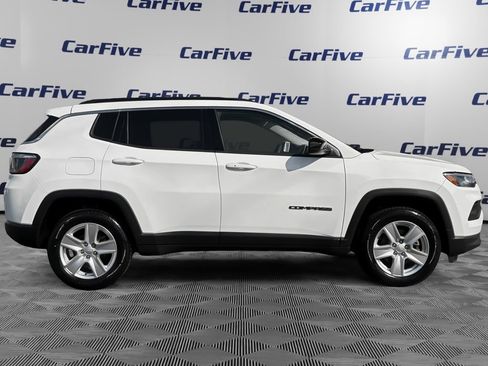 Used 2022 Jeep Compass Latitude AWD/4WD image 6