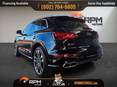 Used 2018 Audi SQ5 Premium Plus w/ Navigation Package image 23