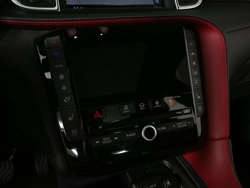 Used 2023 INFINITI QX50 Sport FWD image 14