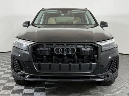 Used 2025 Audi Q7 2.0T Premium Plus w/ Premium Plus Package image 6
