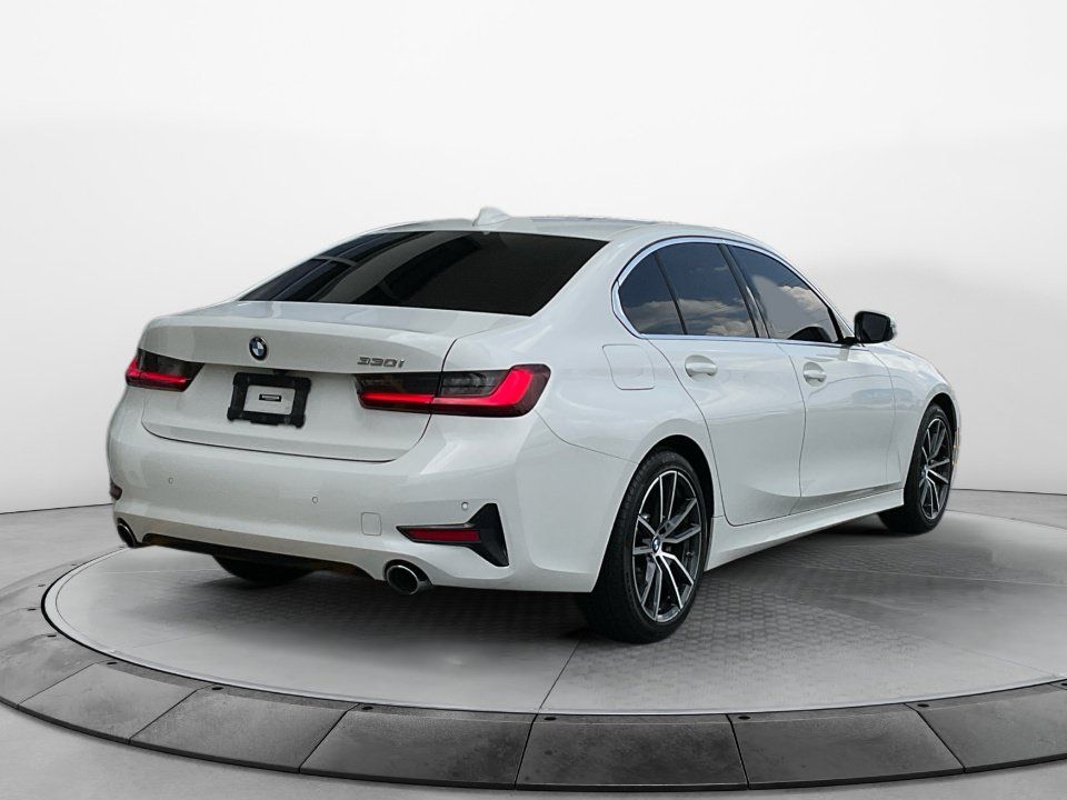Used 2022 BMW 330i Sedan w/ Convenience Package RWD image 7