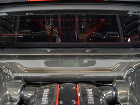 Used 2019 Ferrari 488 Pista Coupe RWD image 81