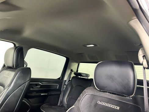 Used 2022 RAM 1500 Laramie AWD/4WD image 13
