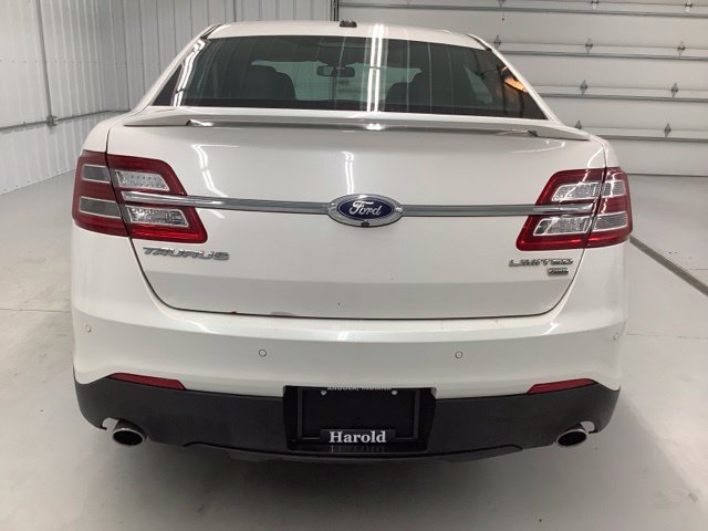 Used 2019 Ford Taurus Limited AWD/4WD image 5
