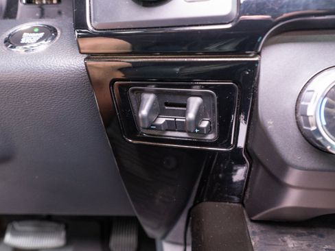 Used 2022 Ford F250 Lariat w/ Black Appearance Package AWD/4WD image 29
