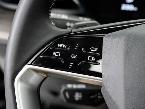 New 2025 Audi Q5 Premium Plus image 11