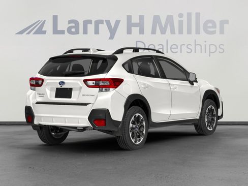 Used 2021 Subaru Crosstrek 2.0i Premium AWD/4WD image 2