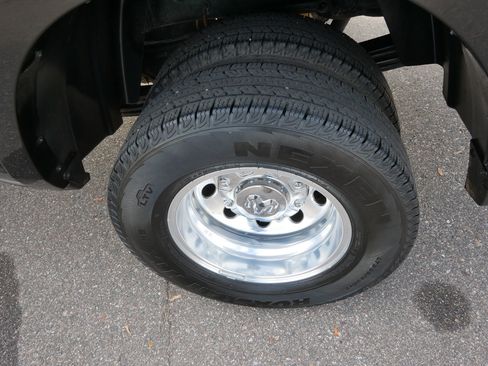 Certified 2024 RAM 3500 Limited image 17