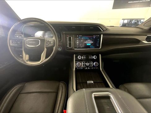 Certified 2023 GMC Yukon Denali w/ Advanced Technology Package image 15