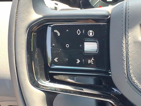 New 2026 Land Rover Range Rover Velar S AWD/4WD image 16