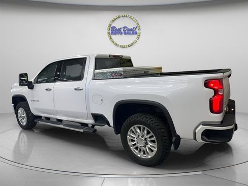 Used 2021 Chevrolet Silverado 2500 High Country w/ Z71 Off-Road Package AWD/4WD image 2