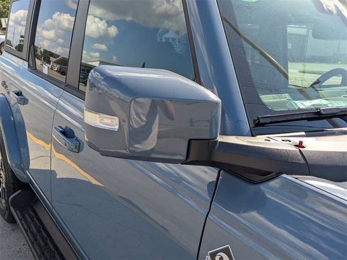 New 2025 Ford Bronco Outer Banks image 10