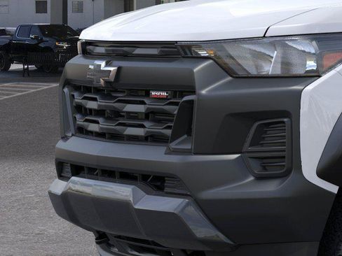 New 2026 Chevrolet Colorado Trail Boss AWD/4WD image 13