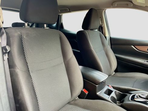 Used 2022 Nissan Rogue Sport S FWD image 26