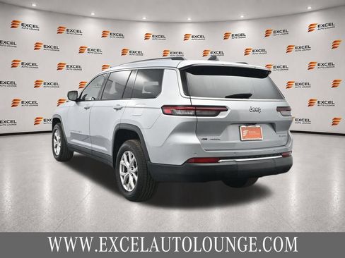 Used 2021 Jeep Grand Cherokee L Limited AWD/4WD image 3