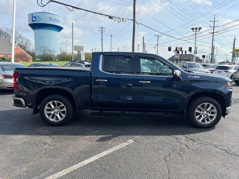 Used 2022 Chevrolet Silverado 1500 LTZ w/ Z71 Off-Road Package image 5