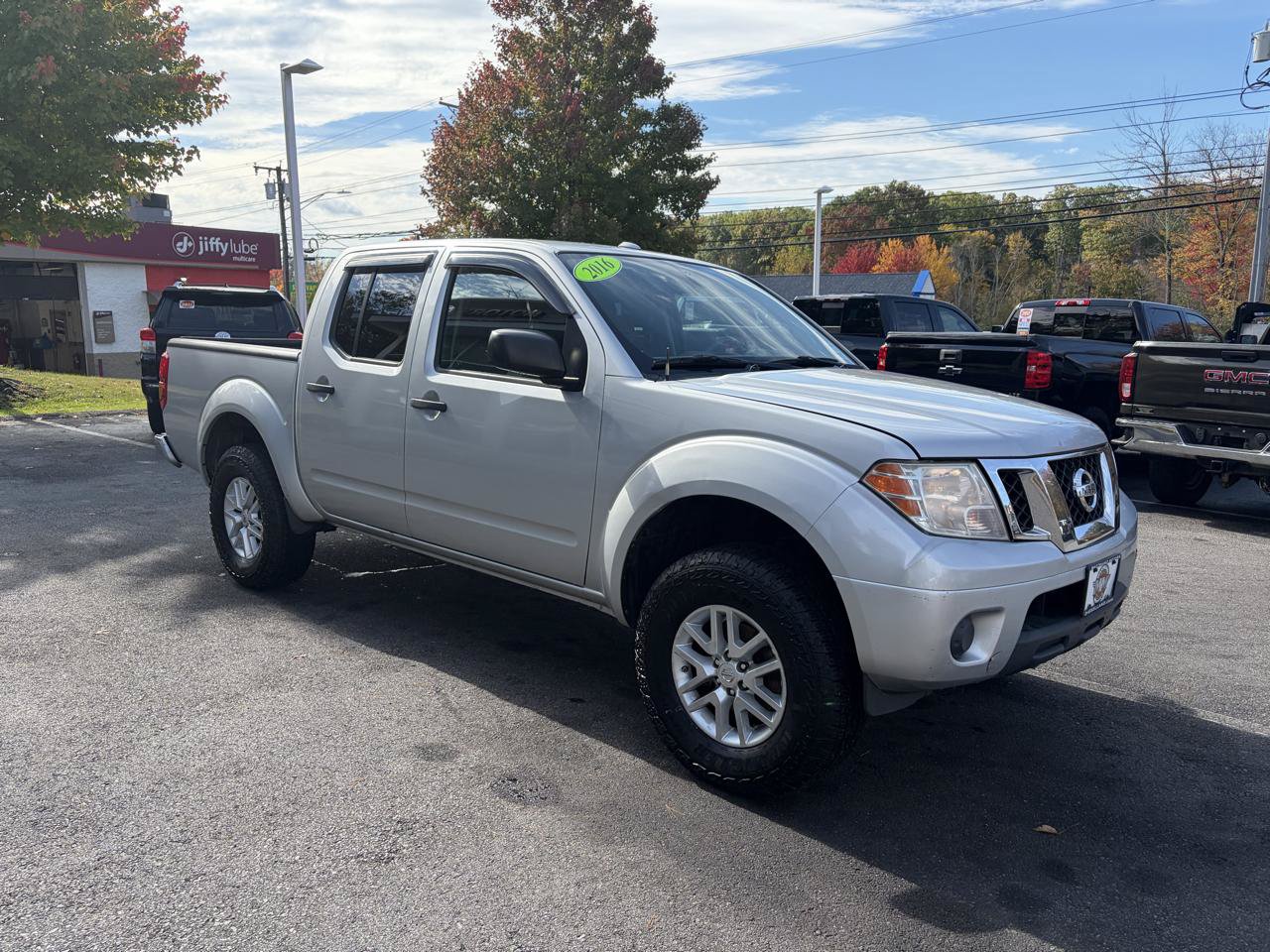 Used 2016 Nissan Frontier SV AWD/4WD image 4