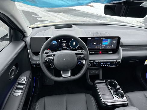 New 2026 Hyundai Ioniq 5 Limited image 16