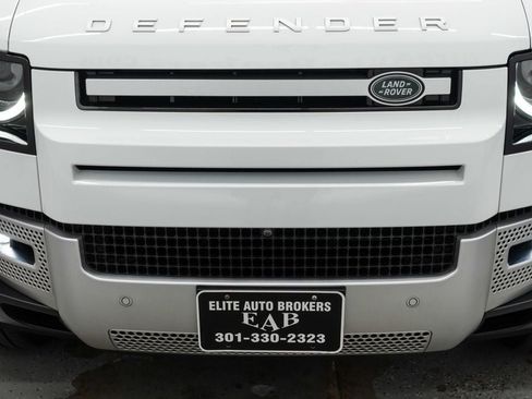 Used 2024 Land Rover Defender 110 S AWD/4WD image 42