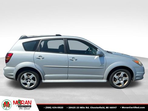 Used 2008 Pontiac Vibe w/ Sun And Sound Package FWD image 6