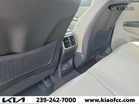 Certified 2022 Kia Sportage Nightfall Edition FWD image 12