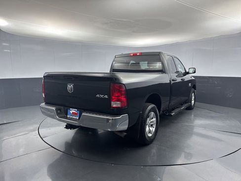 Used 2017 RAM 1500 ST w/ SXT Appearance Group AWD/4WD image 5