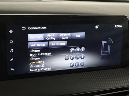 Used 2025 Nissan Kicks SR FWD image 31