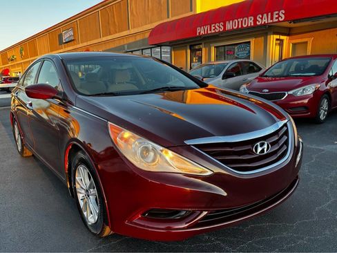 Used 2012 Hyundai Sonata GLS w/ Popular Equipment Pkg FWD image 1