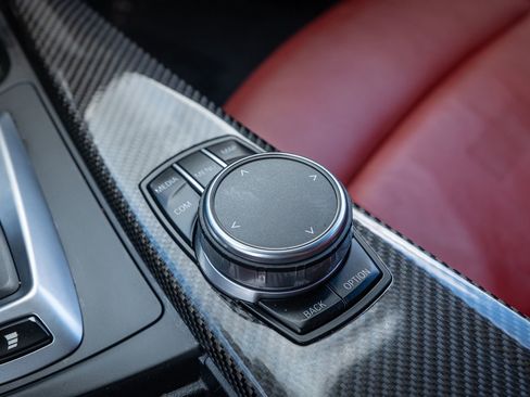 Used 2018 BMW M3 Base image 50