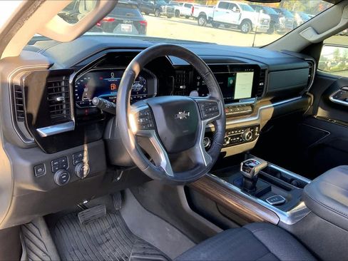 Used 2023 Chevrolet Silverado 1500 RST image 17