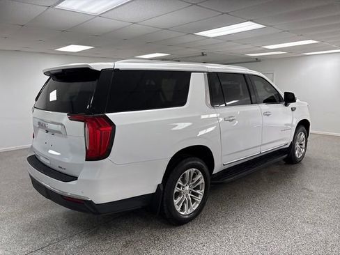 Used 2021 GMC Yukon XL SLT image 7
