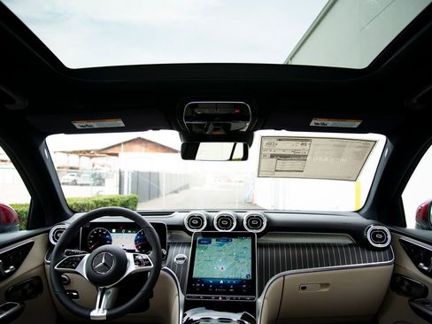 New 2026 Mercedes-Benz GLC 300 4MATIC image 16