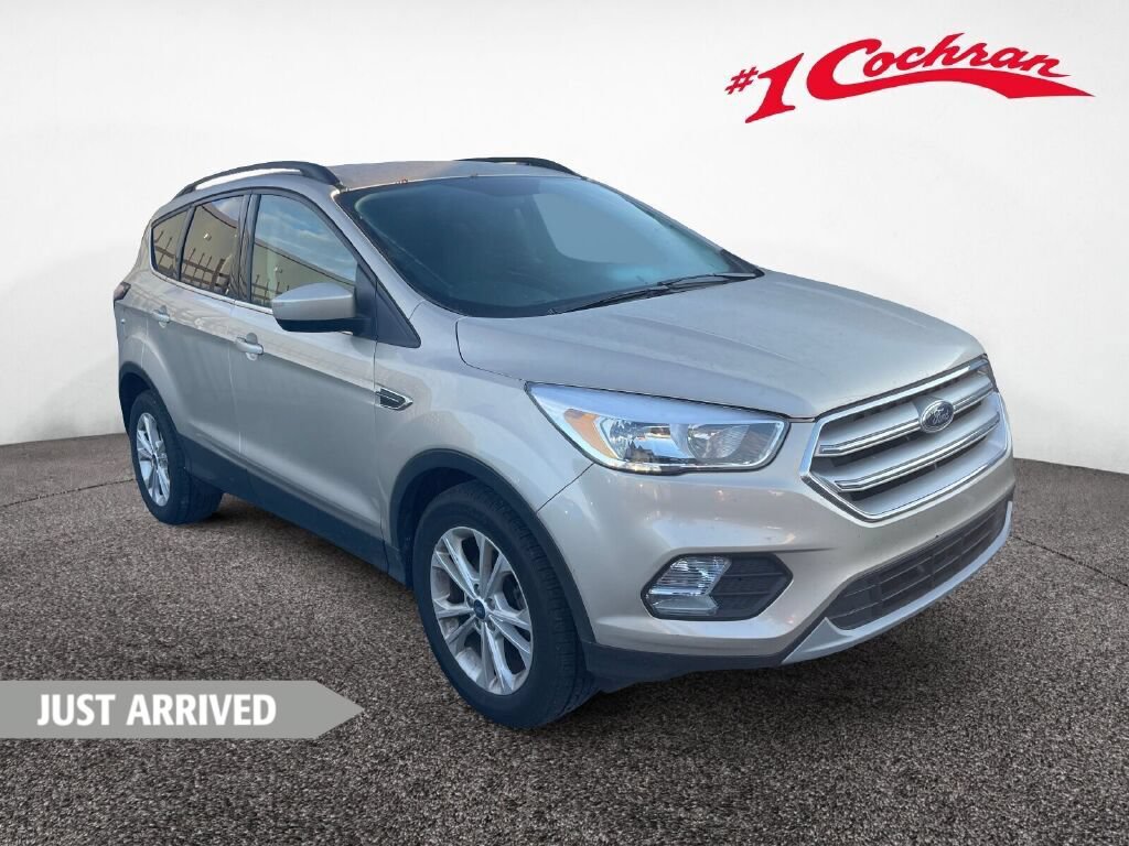 Used 2018 Ford Escape SE FWD image 1