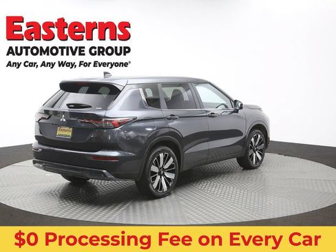 Used 2025 Mitsubishi Outlander SE AWD/4WD image 40