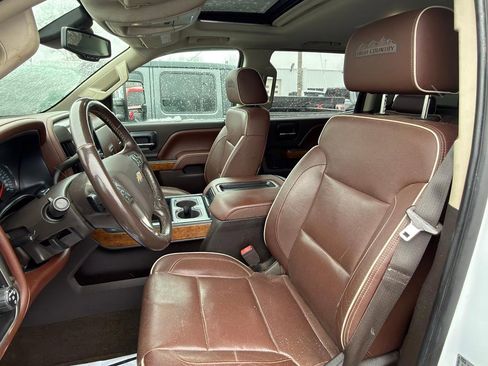 Used 2015 Chevrolet Silverado 3500 High Country w/ Duramax Plus Package image 42