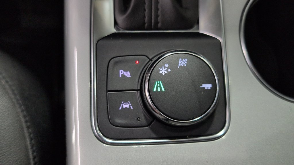 Used 2023 Chevrolet Blazer LT w/ LPO, Floor Liner Package FWD image 15