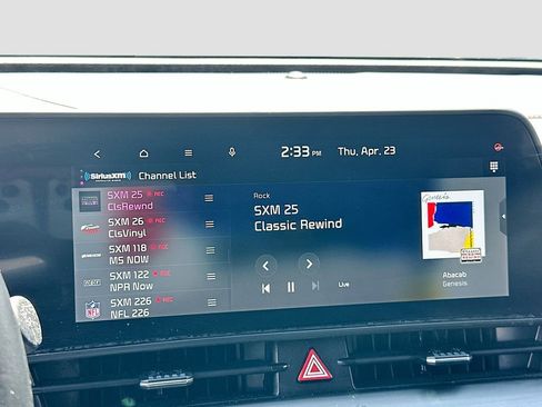 Used 2024 Kia Sportage EX image 15