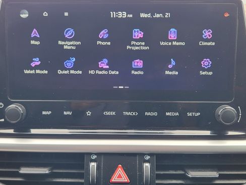 Used 2023 Kia Forte GT image 17