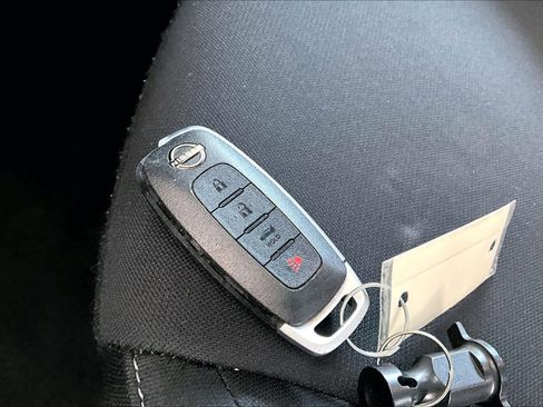 Certified 2024 Nissan Sentra SV image 14