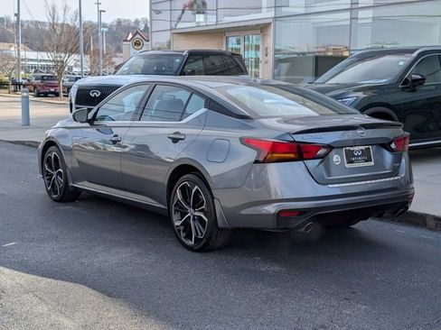 Used 2023 Nissan Altima 2.5 SR image 4