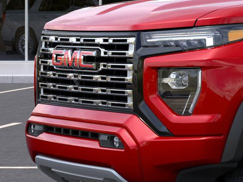 New 2026 GMC Canyon Denali image 37