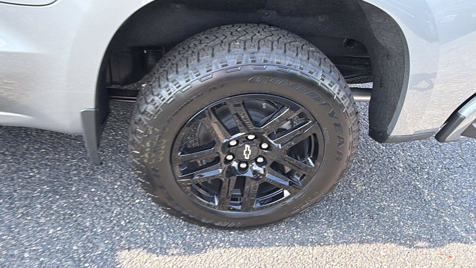 New 2026 Chevrolet Silverado 1500 RST w/ RST All Star Premium Package AWD/4WD image 12